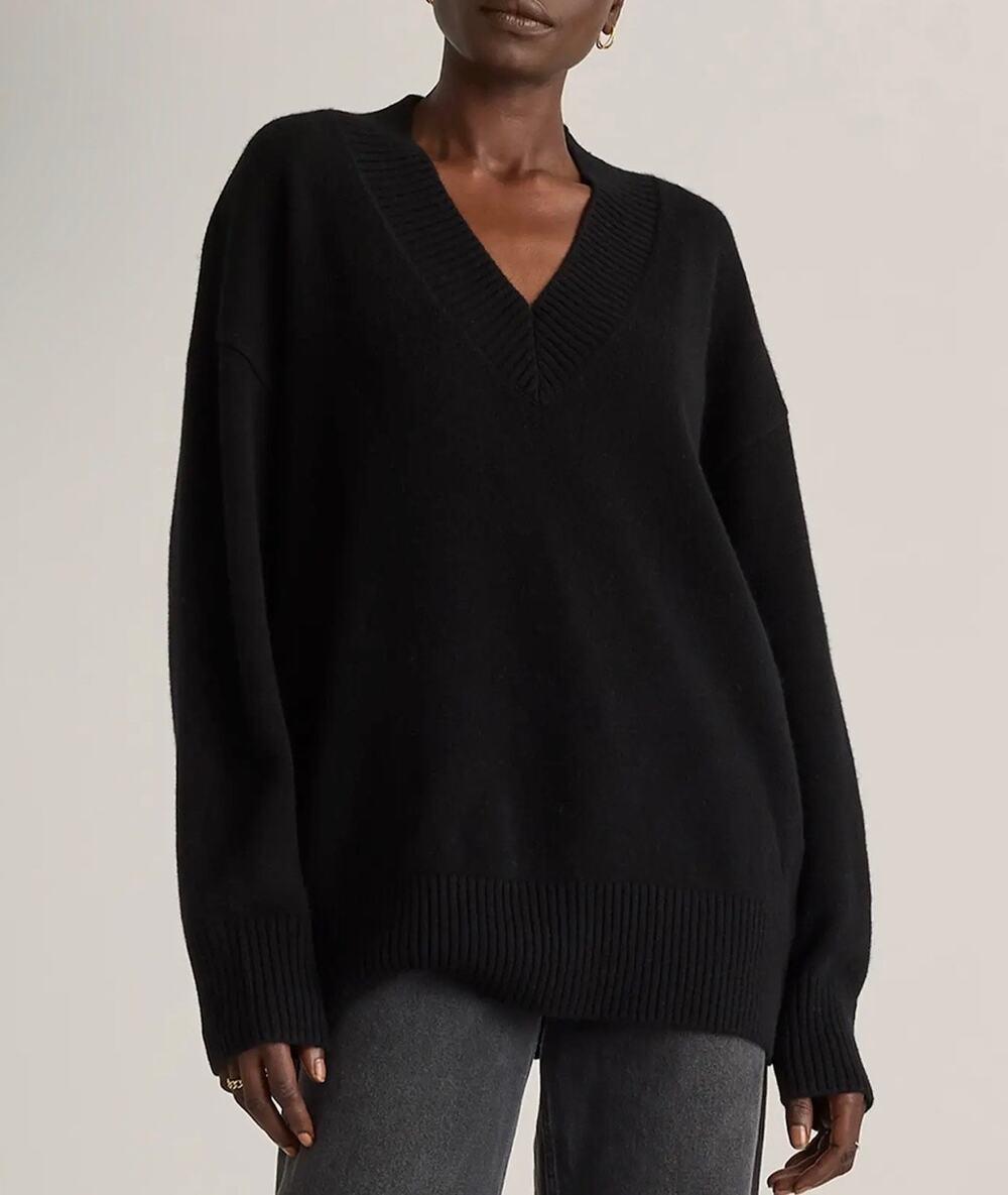Quince Mongolian Cashmere Oversized V-Neck Sweater Black XS NWT Minimalist